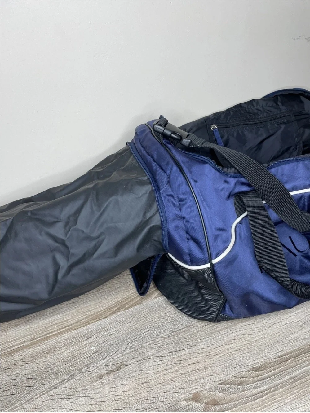 Vintage Nautica Y2K Duffle Bag Gorpcore Gym Travel Weekender Blue